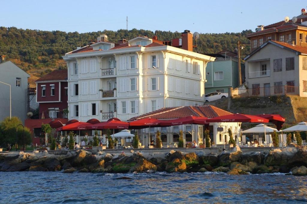 Trilyali Butik Hotel Tirilye Экстерьер фото
